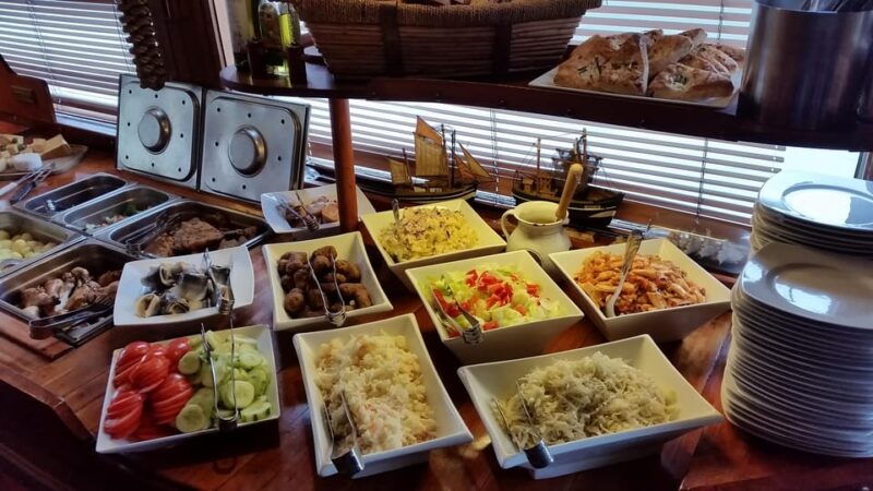Prague: Vltava River Evening Dinner Cruise - The Price and Its Value