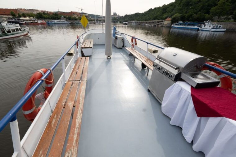 Prague: Vltava River Private Boat Party with Drinks - Who Will Love This Experience?