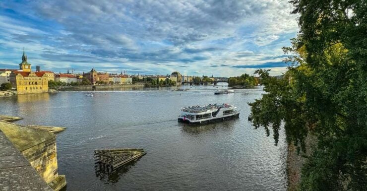 Prague: Vltava River Sightseeing Cruise - Activity Details