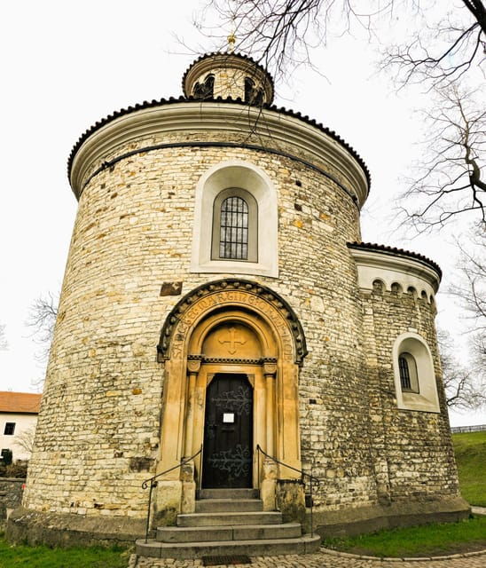Prague: VyšEhrad Audio Guide With Optional Basilica Ticket - Visiting the Basilica