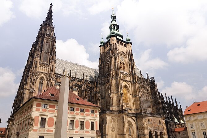 Prague Walking Tour With River Boat Cruise and Lunch - 6 Hours - Cancellation Policy
