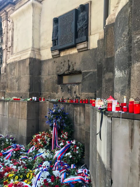 Prague: WWII Tour With Local Historian (Semi)Private Tour - Good To Know