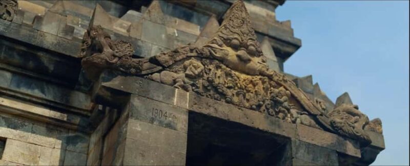 Prambanan, Borobudur & Tugu: Java's Golden Triangle Sunset - Midday Marvel: Borobudur Temple