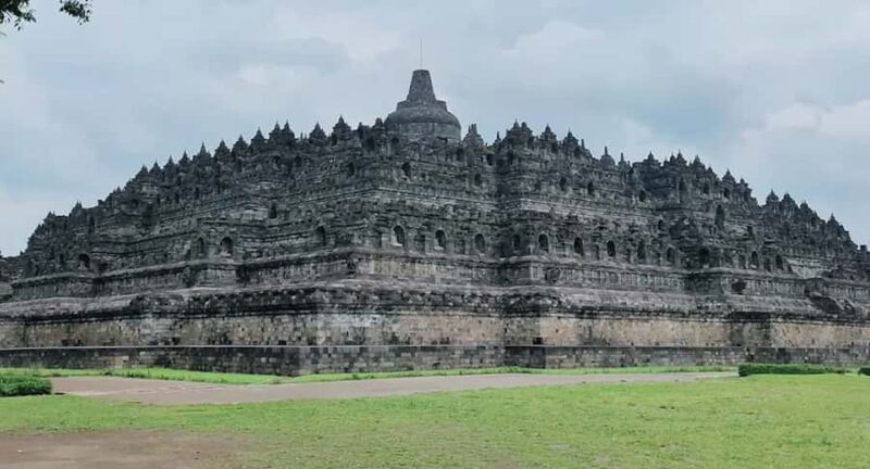 Prambanan Guided Tour & Borobudur Climb with the Tickets - Practical Details and Tips