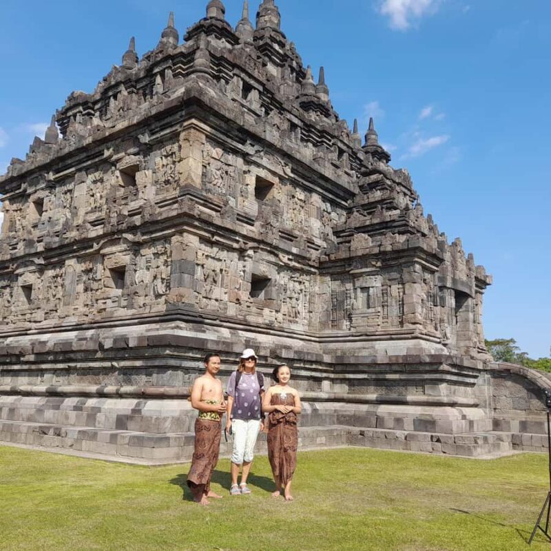 Prambanan, Hidden temple, & Ramayana Ballet perfomance - Good To Know