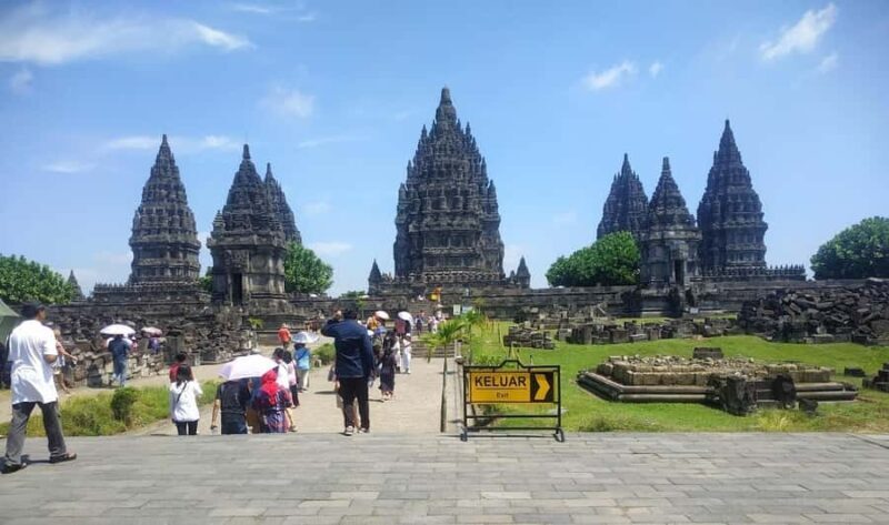 Prambanan Temple Afternoon Tour - An Honest Look at Visiting Prambanan at Sunset