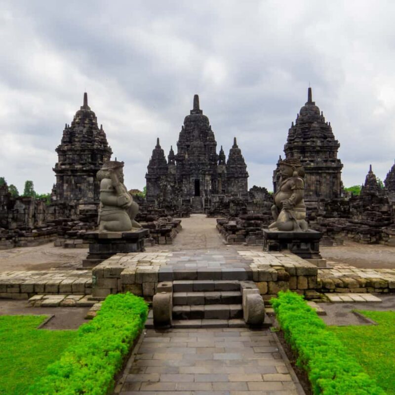 Prambanan Temples Tour - An In-Depth Look at the Prambanan Temples Tour
