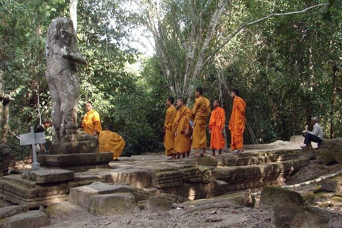 Preah Khan, Neak Pean and Pre-Rup Private Tour - Booking Information
