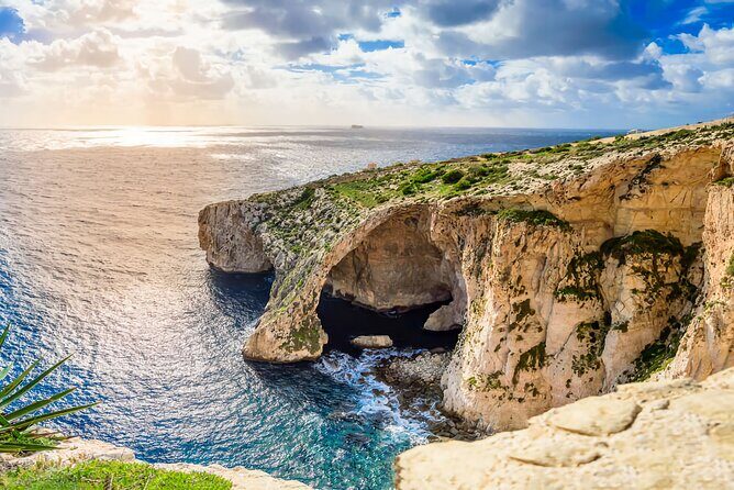 Prehistoric Temples, Limestone Heritage and Blue Grotto Tour - Transportation and Guide Experience