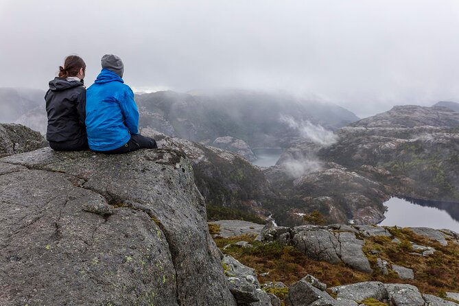 Preikestolen Hidden Trail Hike and Canoe Trip - Preparing for the Hike and Canoe Trip
