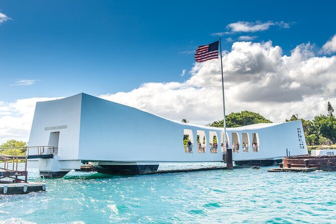 Premier Pearl Harbor and Hawaii Kingdom History Tour - Detailed Exploration of the Tour Experience