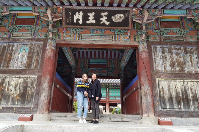 PREMIUM 5 Days Tour for Wonder of Korea(Mt. Seoraksan, Andong, Gyeongju, Busan) - Mt. Seoraksan and Andong Highlights