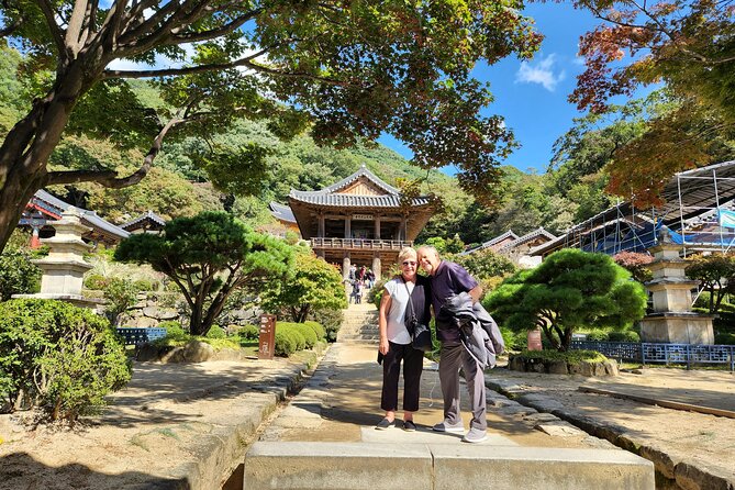 PREMIUM 5 Days Tour for Wonder of Korea(Mt. Seoraksan, Andong, Gyeongju, Busan) - Discovering Gyeongjus UNESCO Sites