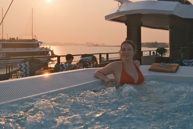 Premium 5 Star Day Cruise Discover the beauty Halong- Lan Ha Bay - Who Is This Tour Best For?