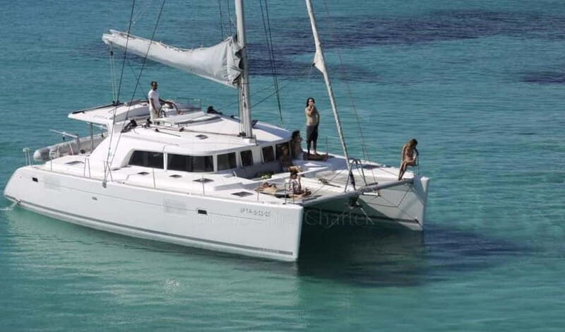 Premium and exclusive catamaran in Lanzarote - What We Love About This Tour
