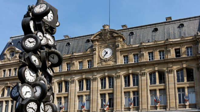Premium Ballet and Shopping Ticket at Saint-Lazare - Accessibility Features