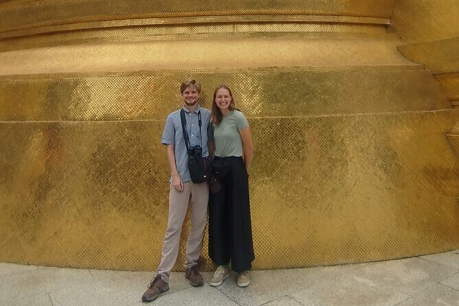 Premium Bangkok City Tour by Tourist Boat and TukTuk - Authenticity and Guides: The Heart of the Tour