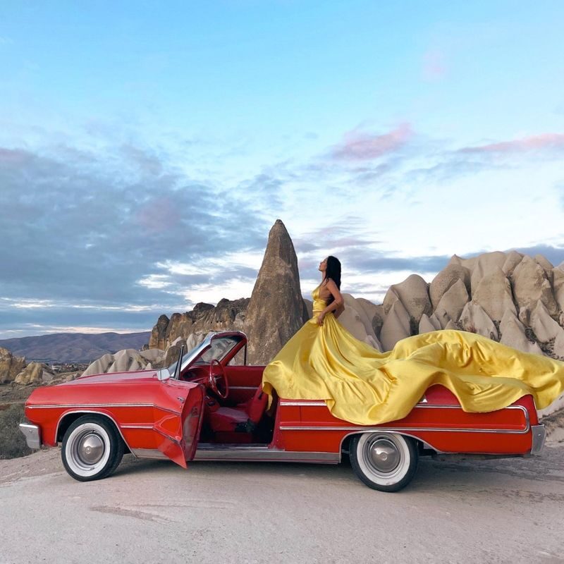 Premium Classic Car Tour in Cappadocia - The driver and the photo factor