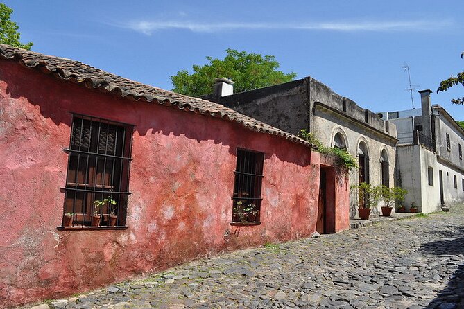 Premium Day Tour To Colonia From Buenos Aires - Inclusions and Exclusions
