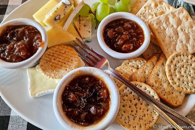 Premium Edinburgh Traditional Food Tour - Who Should Consider This Tour?