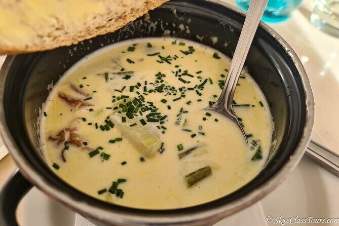 Premium Edinburgh Traditional Food Tour - The Sum Up