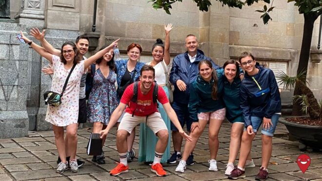 Premium El Born: History & Legends Comedy Tour - Meeting Point & Important Information