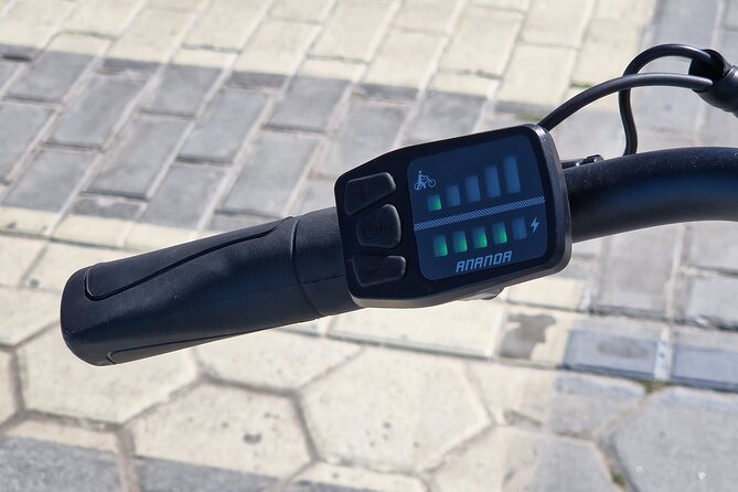 Premium Electric Bike Rental in Barcelona - Meeting and Pickup
