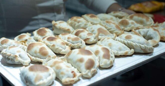 Premium Empanadas Cooking Class & Wine Blending Experience - Inclusions
