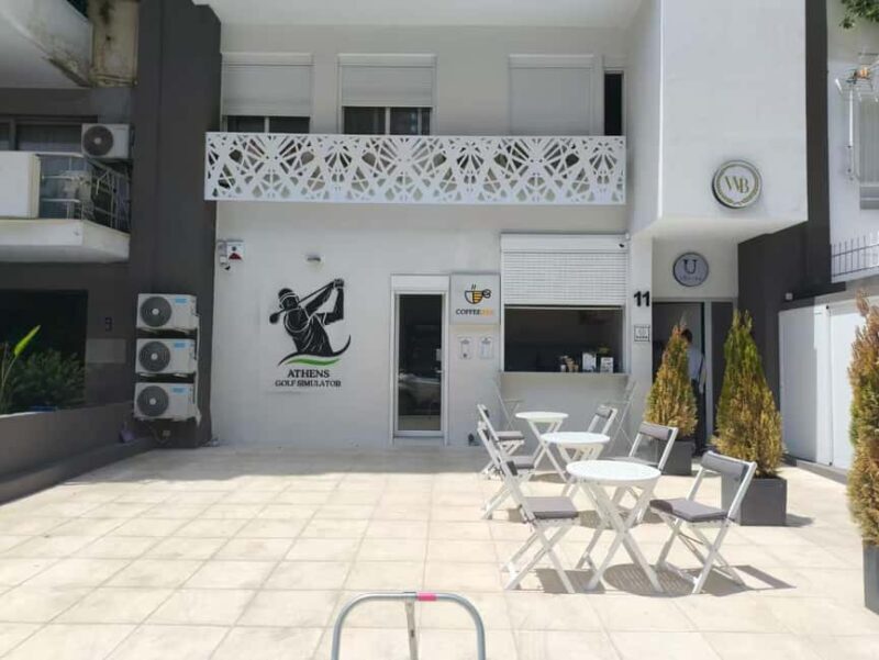 Premium Golf Simulator Experience in Moschato - Premium Golf Simulator Experience in Moschato