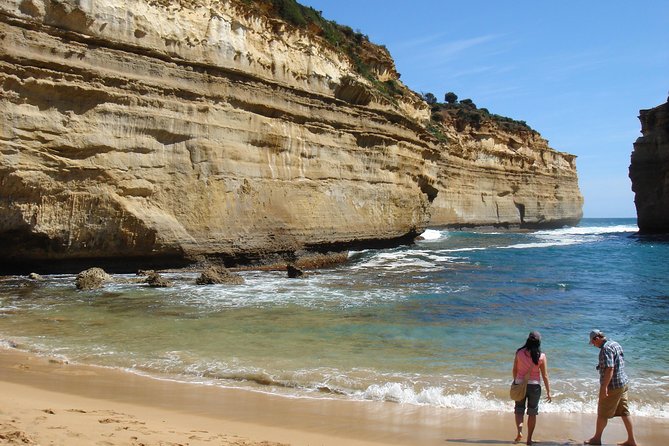 Premium Great Ocean Road Day Tour: Surf Coast Route 12 Apostles, Loch Ard Gorge - Visit Bells Beach