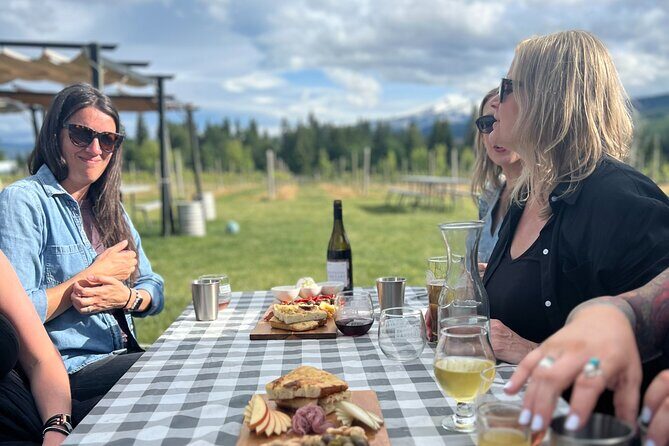 Premium Hood River Wine Tours - An Inside Look at the Itinerary and What to Expect