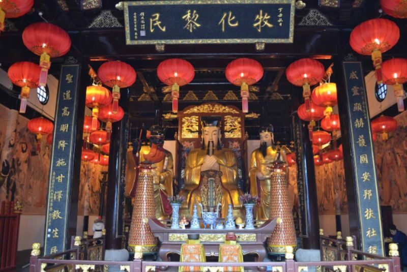 Premium Jiangnan Tour 4-Day Trip - Day one: Shanghai arrival, with room to roam