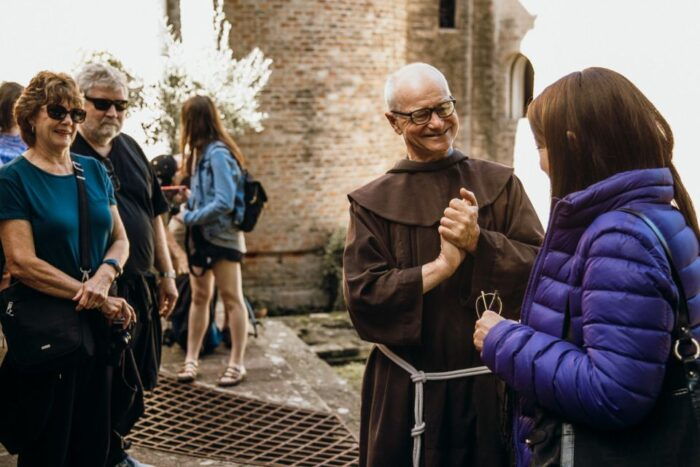 Premium Lagoon Excursion: Murano Glass, Burano & Lace Museum - Important Information for Travelers