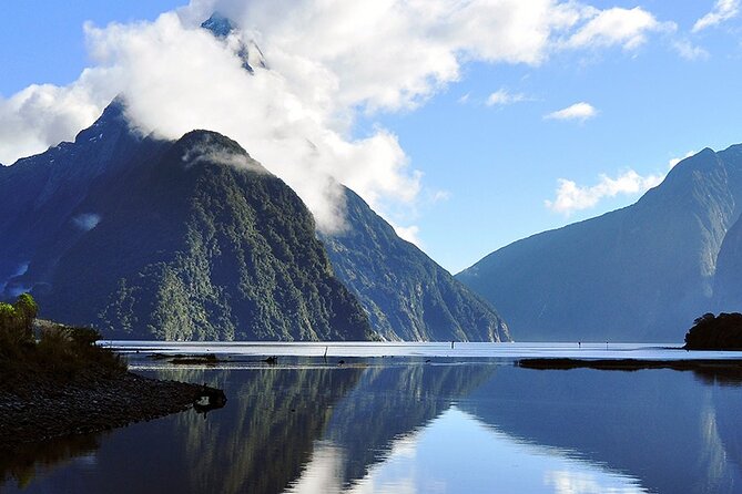 Premium Milford Sound and Te Anau Highlights 2 Days Small Group Tour - Pricing and Availability