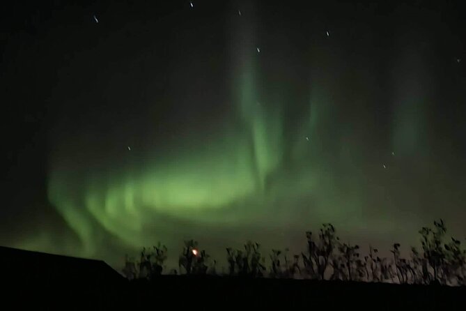 Premium Northern Lights Hunting In 4x4 Vehicle With Photographer - Meeting and Pickup