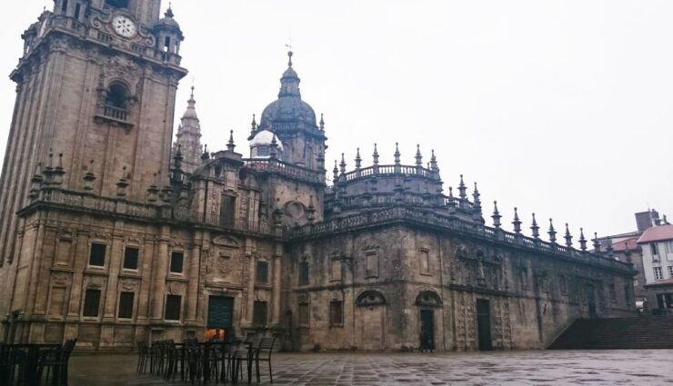 Premium Porto Santiago Compostela Tour Lunch & Wine Tasting - Activity Details
