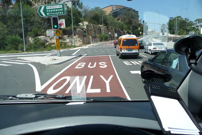 Premium Private Transfer FROM Sydney Cbd/Downtown to Sydney Airport 1-13 People - Common Questions