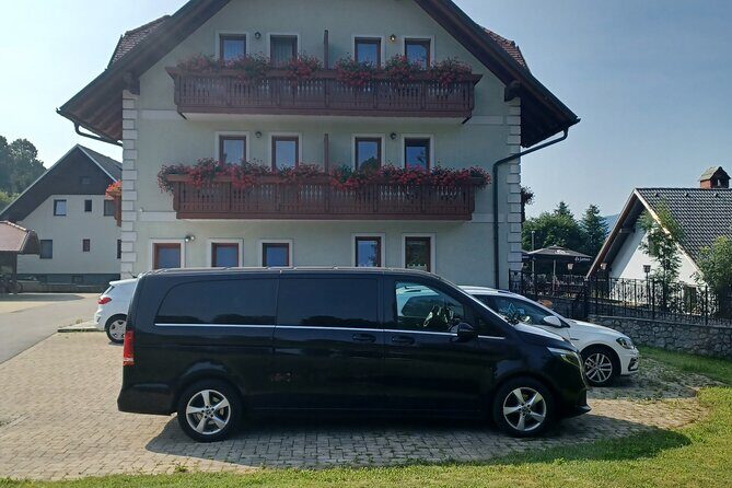 Premium Private Transfer to or from Zagreb Airport - The Experience of the Chauffeur