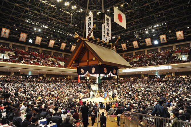 Premium Seat in Grand Sumo Tournament in Tokyo - Reviews Summary