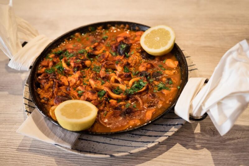 PREMIUM TAPAS TOUR: Paella, Market Tastings, and Winery - FAQ