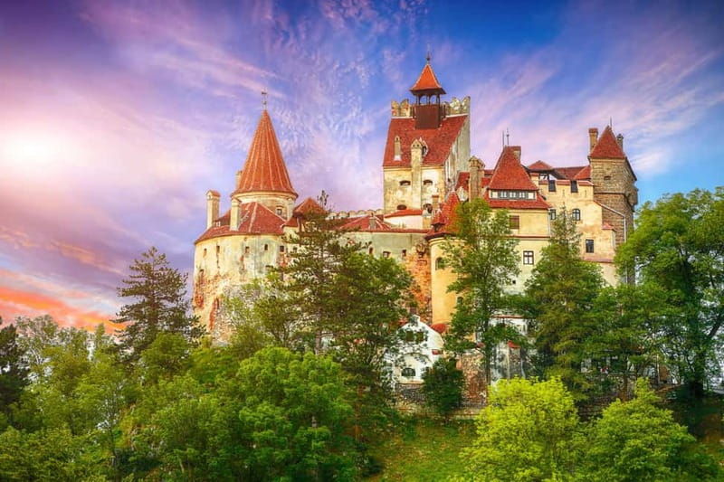 PREMIUM TOUR (6 Pax) Bucharest, Peles&Bran Castles & Brasov - Discover the charm of Romania with a well-rounded day trip from Bucharest