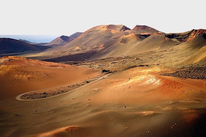 Premium Tour Timanfaya National Park and Cueva De Los Verdes - Highlights and Overall Experience