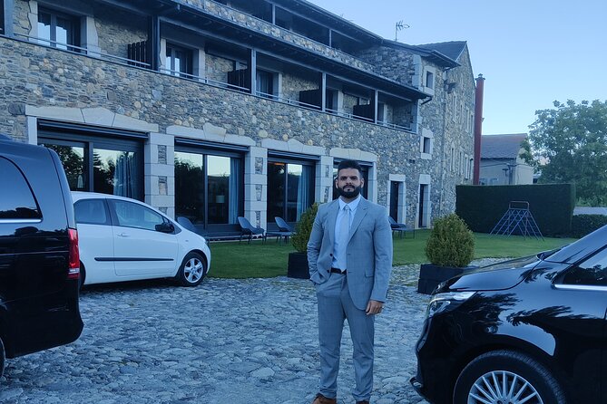 Premium Transfer From / to Airport and Port - Cancellation Policy and Refunds