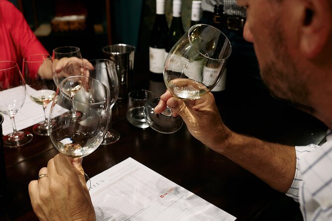 Premium Wine Tasting Experience in Pokolbin - Expert Wine Tutors