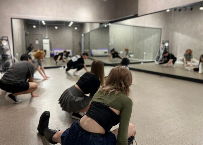 [Premium]1.5-hour Kpop Dance, Video & Photocard in Seoul - Curriculum and Concept