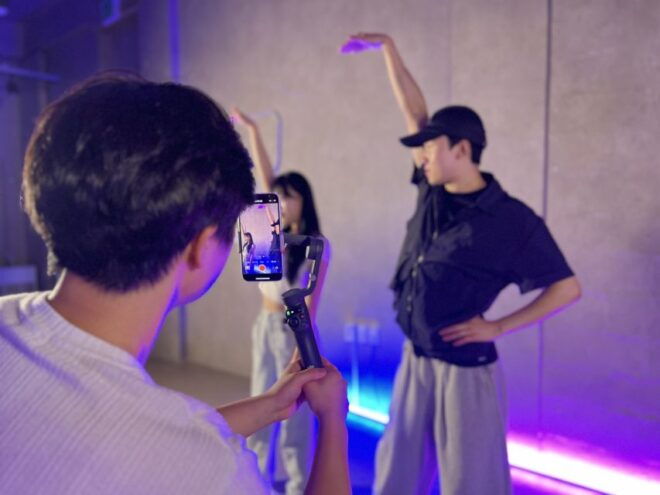 [Premium]1.5-hour Kpop Dance, Video & Photocard in Seoul - The Difference of BIAS Studio