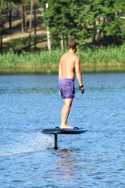Prenzlau: Electric Surfing on the Lake - What to Expect During the Session