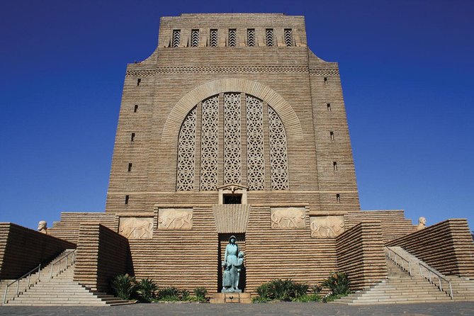 Pretoria City and Diamond Mine Tour - Mining Culture in Pretoria