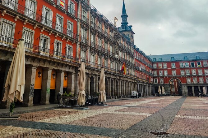 Pride Side (Lgbtq) of Madrid on a Private Tour With a Local - Madrids LGBTQ Nightlife Scene