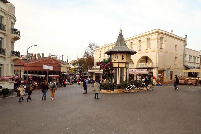 Princess Island Tour With Lunch - Lunch on Princess Island